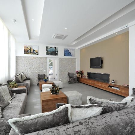 Hotel Montepizzo Lizzano In Belvedere Zewnętrze zdjęcie