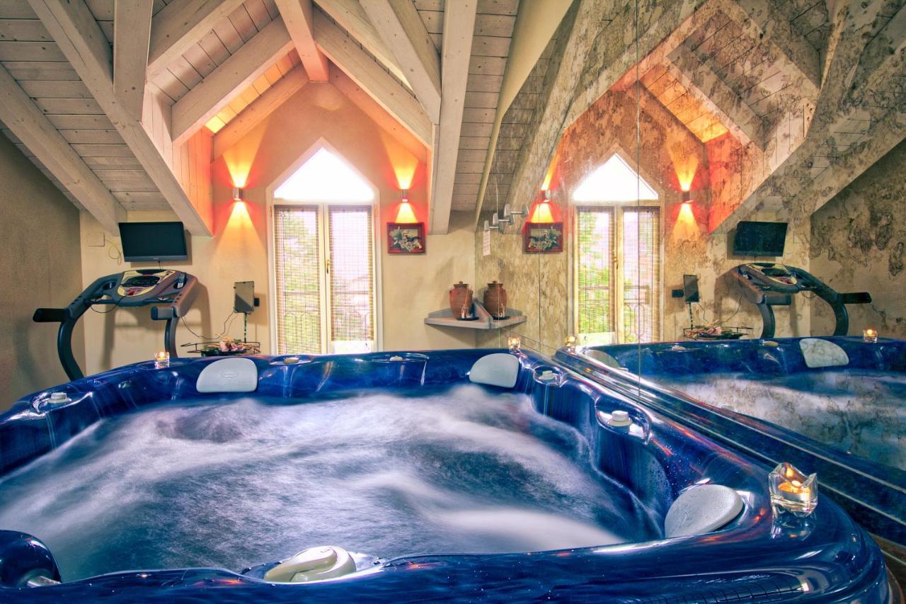 Hotel Montepizzo Lizzano In Belvedere Zewnętrze zdjęcie